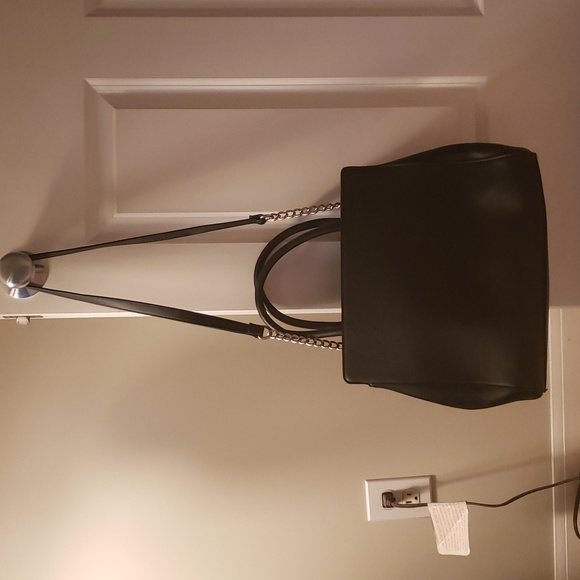 Black Nine West Purse - Picture 2 of 4